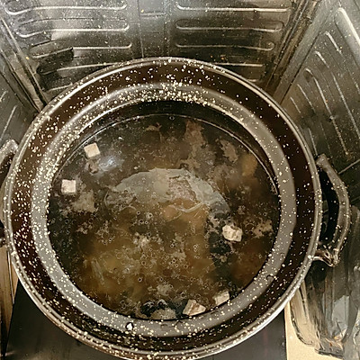 藥膳雞湯,