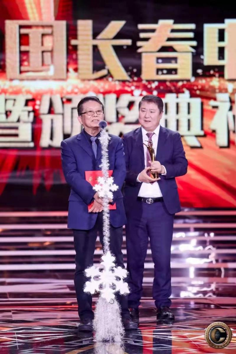《长津湖》长春电影节摘两项大奖，总制片人于冬：感谢1.2亿观众合力托举