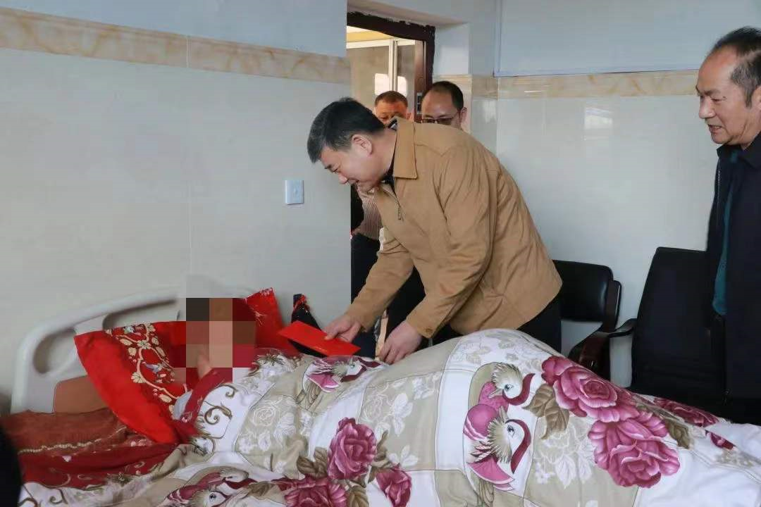 寒冷冬日，他们让金山更温暖！