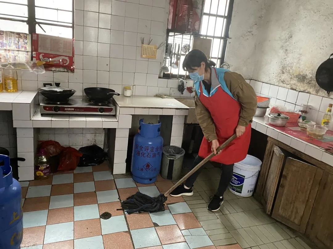 寒冷冬日，他们让金山更温暖！