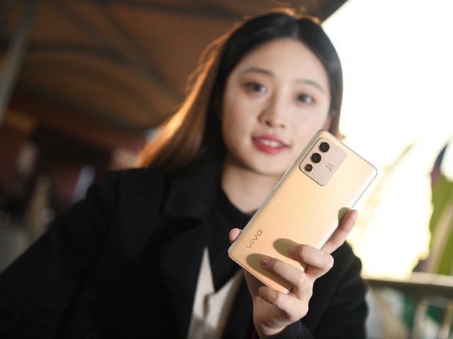 元旦送女朋友啥礼物（元旦送女朋友的礼物）