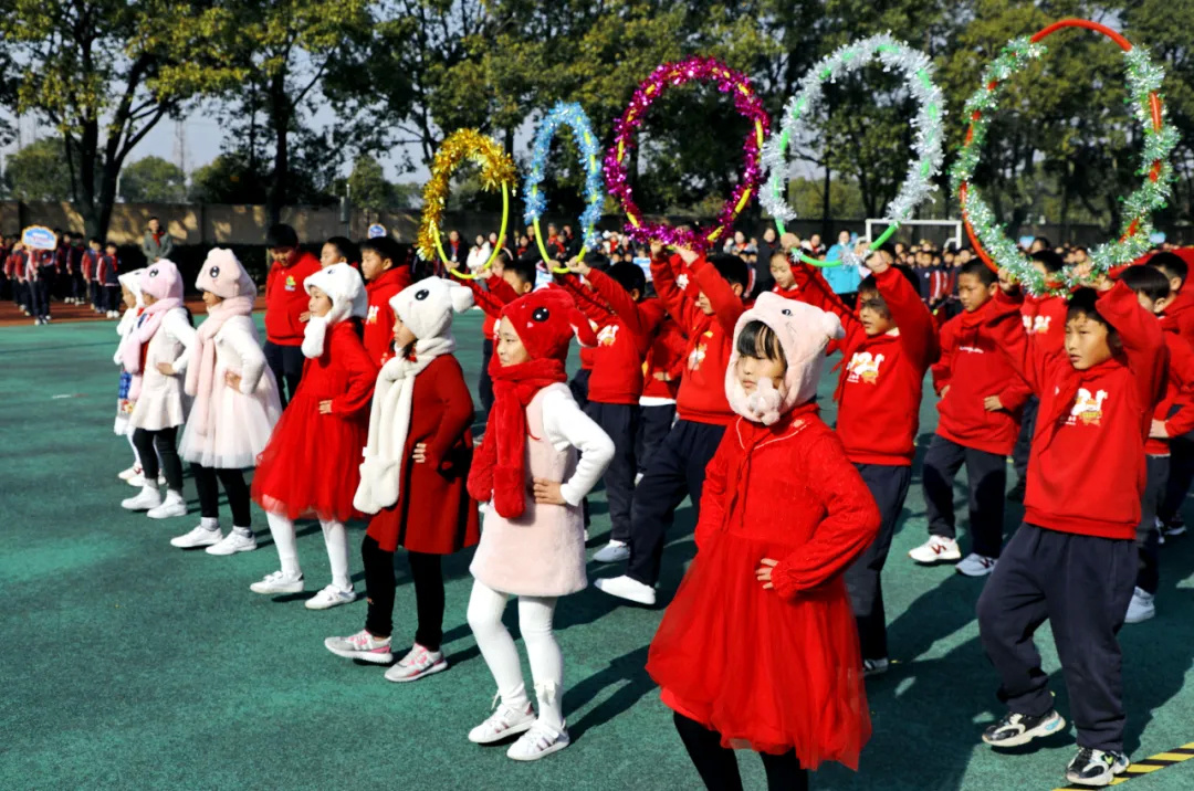 金山区漕泾小学用这种方式迎接新年……(图3)