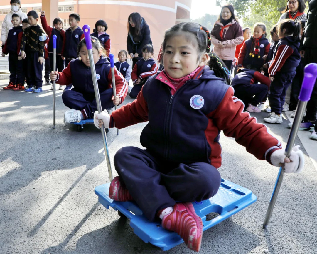 金山区漕泾小学用这种方式迎接新年……(图9)