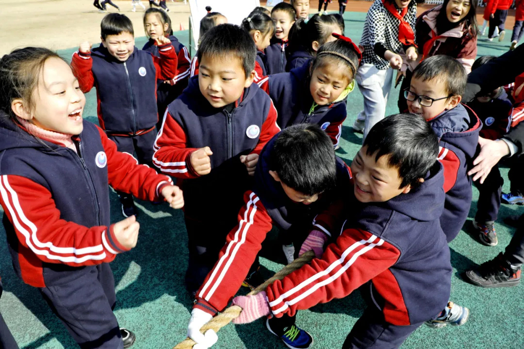 金山区漕泾小学用这种方式迎接新年……(图13)