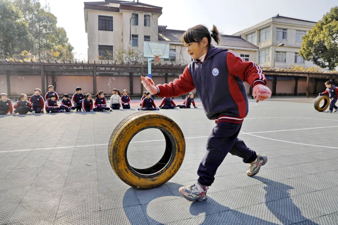 金山区漕泾小学用这种方式迎接新年……(图14)