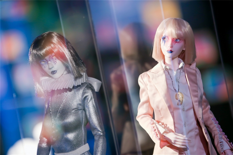 NFT数字艺术品“C位出道”！新一代赛博藏家全新上线