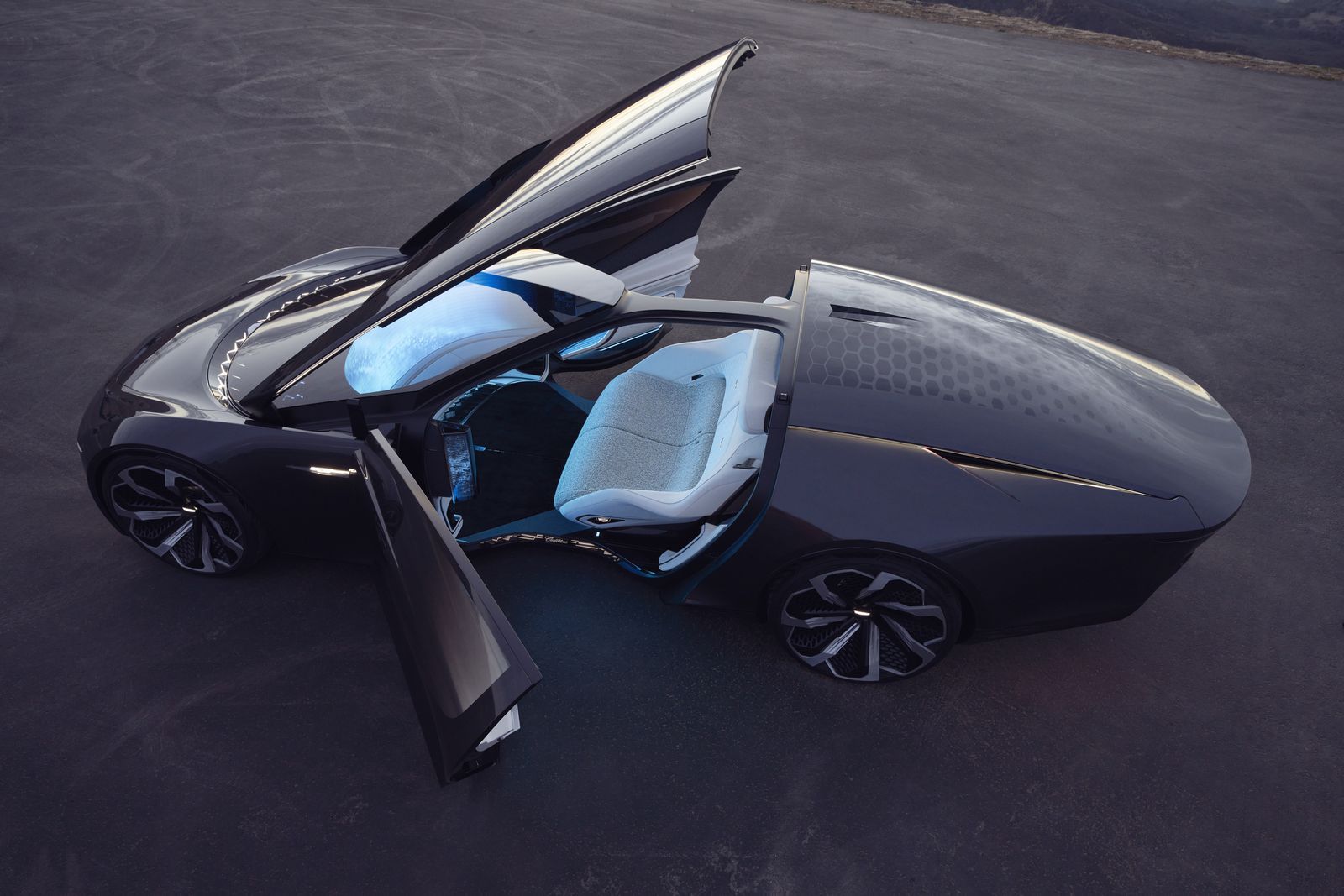 凯迪拉克发布极富未来感的全自动驾驶豪华概念车-第3张图片-IT新视野