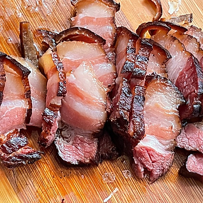 青蒜炒臘肉,青蒜炒臘肉的做法