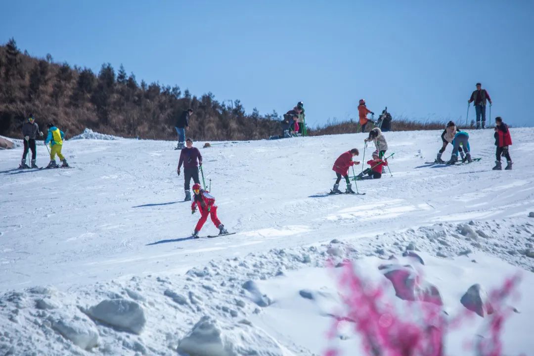 在广西也有冬天的仪式感，桂林这两处让你体验冰天雪地 | 春节在广西怎么玩