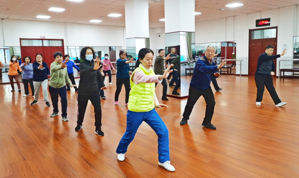 「新年大礼包」2022年哈尔滨市“暖心家园”培训班开始报名啦！名额有限，全部免费