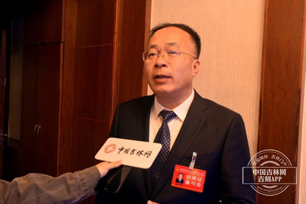 人大代表建言献策 共谋延边新发展