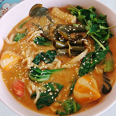 麻辣燙怎么做,麻辣燙怎么做最好吃視頻教程