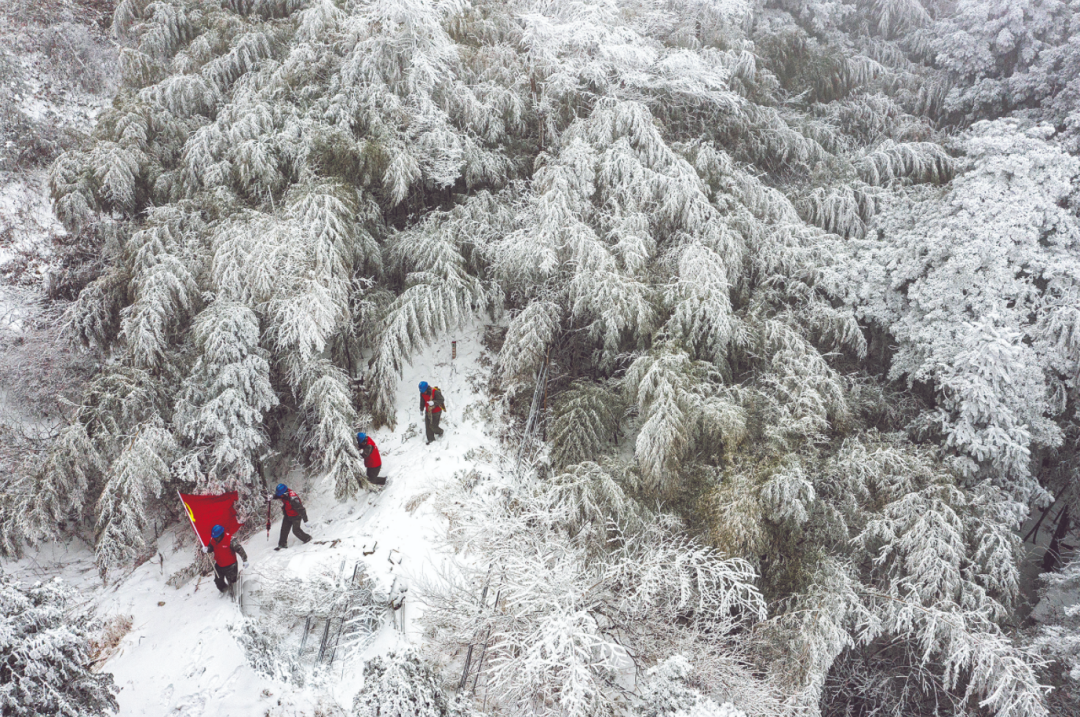 提前过把瘾！100张建设者大片“沉浸式上冰雪”！