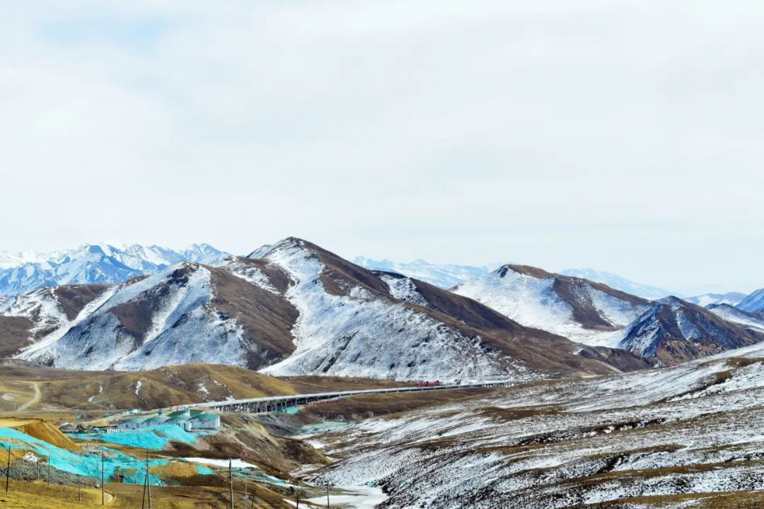提前过把瘾！100张建设者大片“沉浸式上冰雪”！