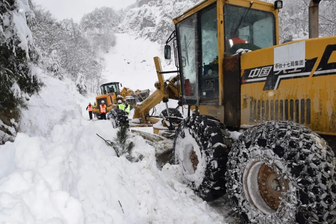 提前过把瘾！100张建设者大片“沉浸式上冰雪”！