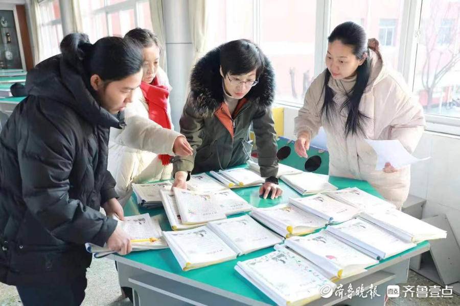 花样年华配制“花式评语”滨州一小学“评语大赛”出新又走心