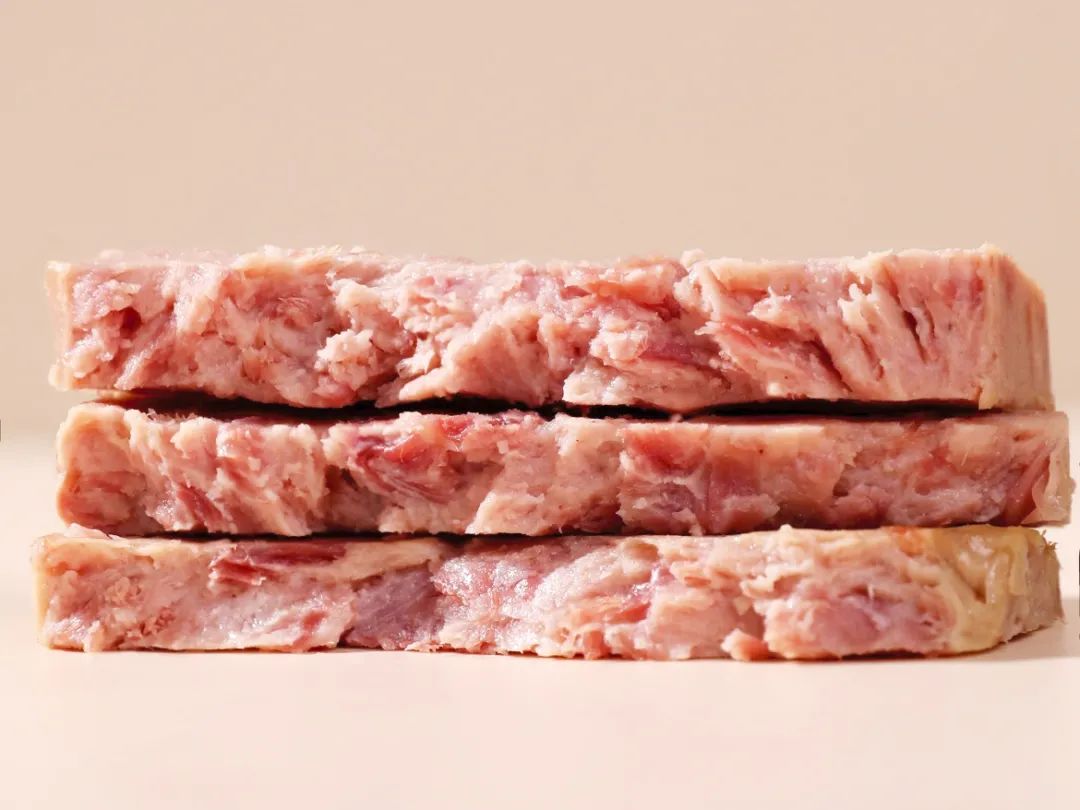 . mmmmm.：“肉眼可见的大粒肉块！吃的时候没有渣渣的淀粉感！”