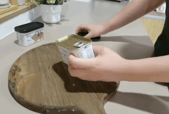 . mmmmm.：“肉眼可见的大粒肉块！吃的时候没有渣渣的淀粉感！”