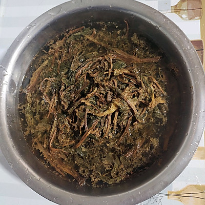 家常梅菜扣肉最简单的做法（肥而不腻的梅菜扣肉教程）