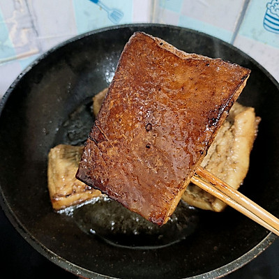 家常梅菜扣肉最简单的做法（肥而不腻的梅菜扣肉教程）