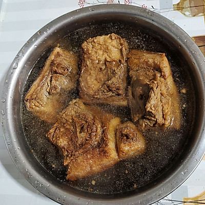 家常梅菜扣肉最简单的做法（肥而不腻的梅菜扣肉教程）