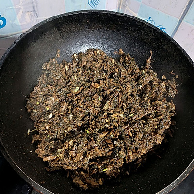 家常梅菜扣肉最简单的做法（肥而不腻的梅菜扣肉教程）