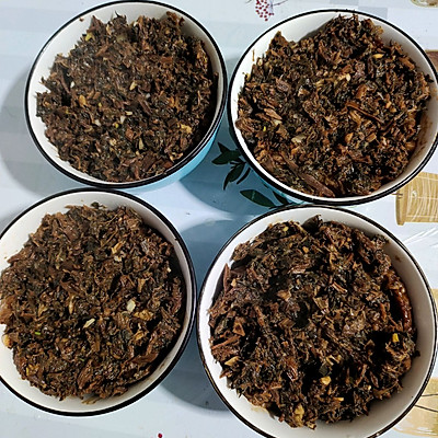 家常梅菜扣肉最简单的做法（肥而不腻的梅菜扣肉教程）