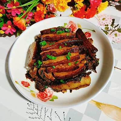 家常梅菜扣肉最简单的做法（肥而不腻的梅菜扣肉教程）