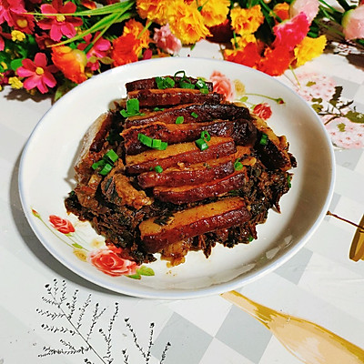 家常梅菜扣肉最简单的做法（肥而不腻的梅菜扣肉教程）