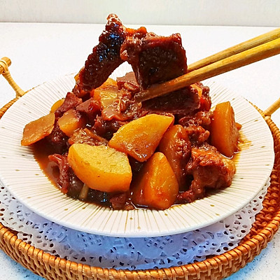 紅燒牛腩,紅燒牛腩的做法 最正宗的做法
