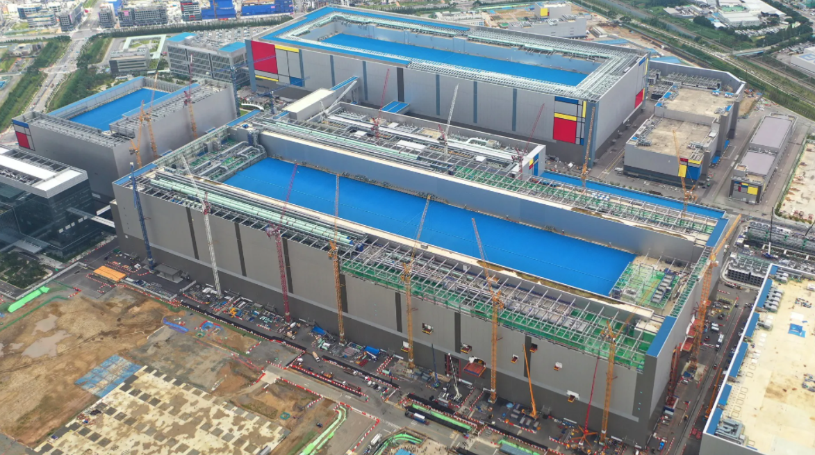 Ӣ�ض�Ҫ�����������оƬ���ء��������ͳ��������й������ź�