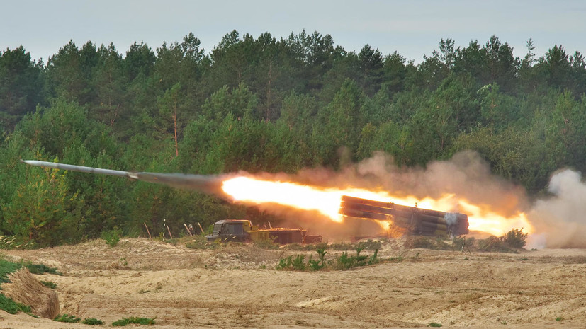 ��ý���ڿ��������򶫲�ͣ���߸�����������װ��