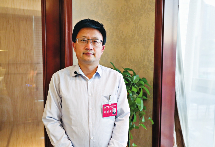 刘洋委员：将中医药纳入疾控体系改革
