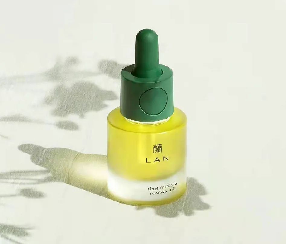 大牌平替是标配？这些新锐品牌如何通过特色成分破局丨成分特辑34