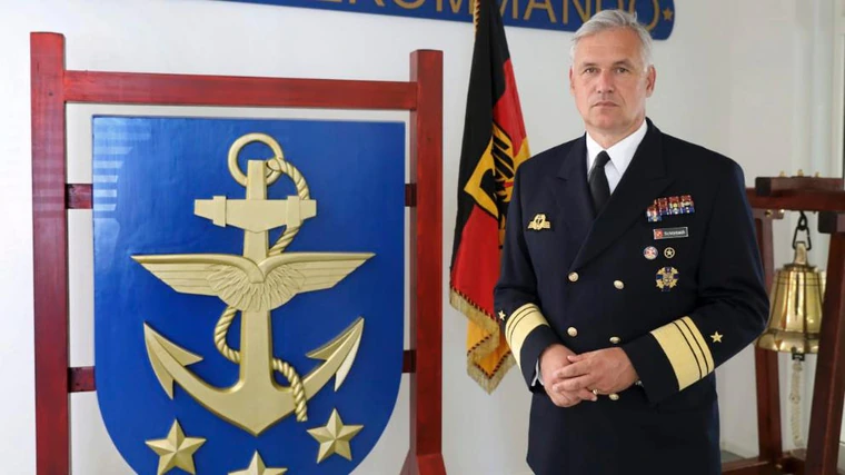 ��Ҽ���������𣬽������������գ�