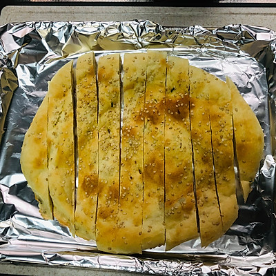 这道敲好漆烤烧饼做起来容易，吃起来上瘾