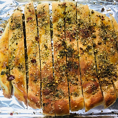 这道敲好漆烤烧饼做起来容易，吃起来上瘾