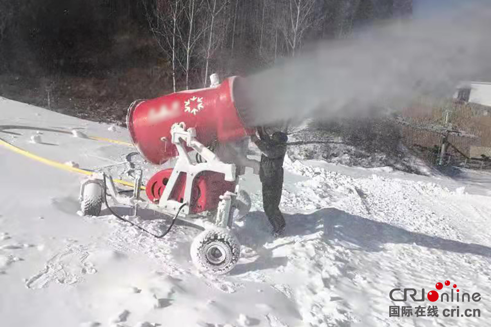 经过不懈努力，张博文所在课题组团队研发的造雪机应用到了第十四届全国冬季运动会的比赛中，并于2021年参与了北京冬奥会测试赛阶段的保障工作。