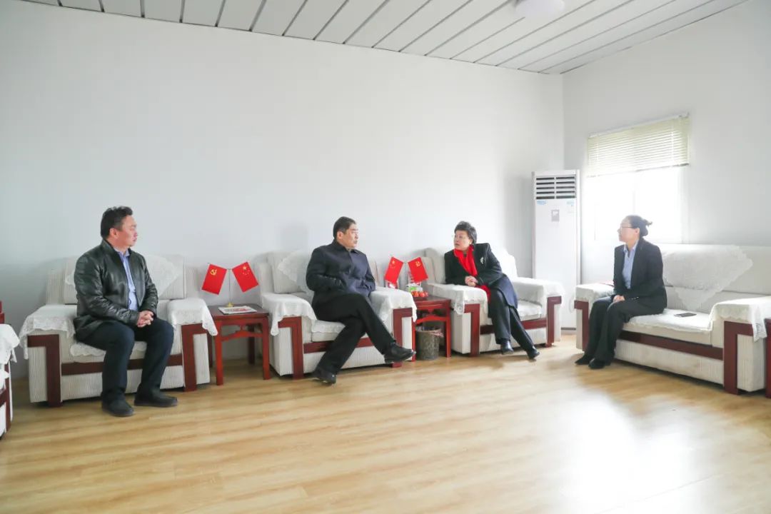 区委常委、组织部部长韩卫英走访慰问济南新材料产业园区企业专家人才