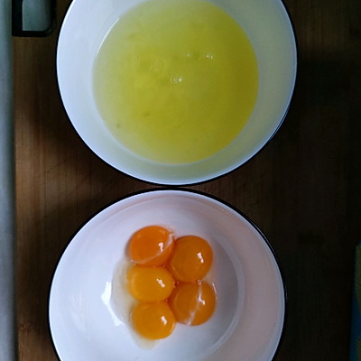 电饭煲蛋糕（电饭锅蛋糕这样做口感味道一级棒）