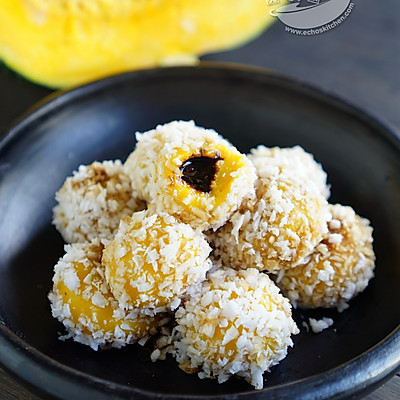 娘惹糕点「南瓜椰丝球」pumpkin ondeh-ondeh