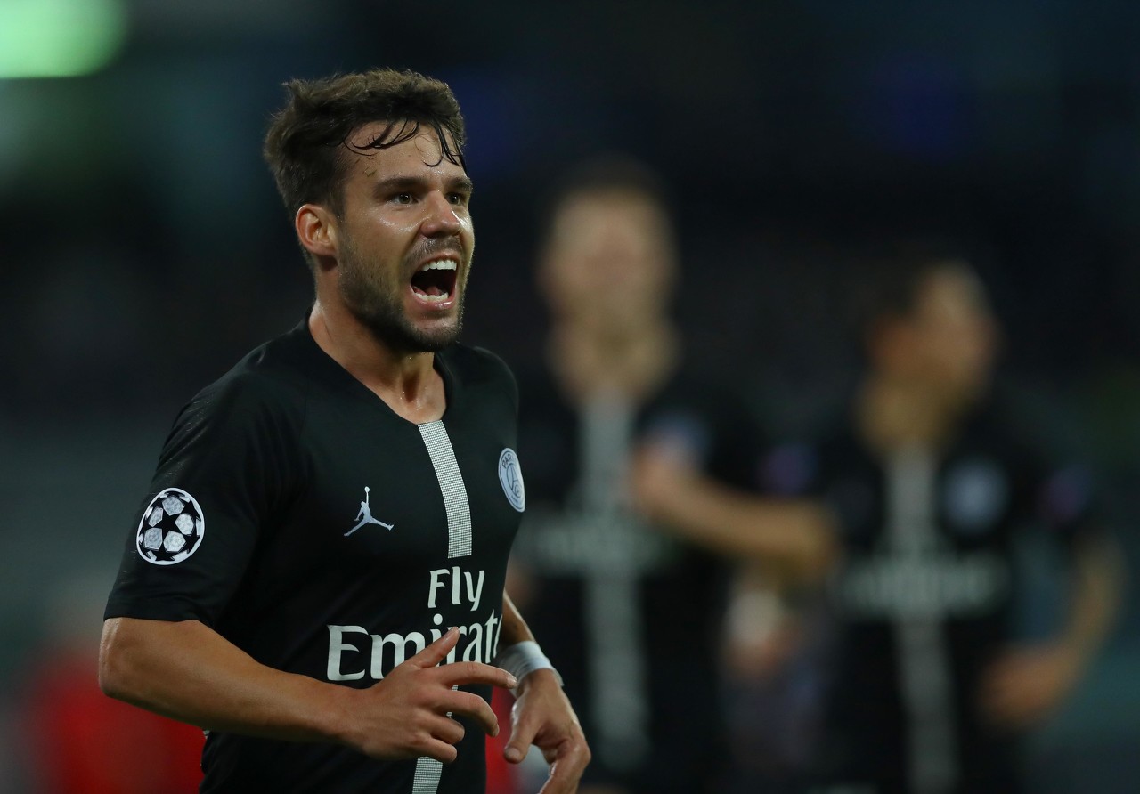 巴黎欧冠淘汰赛25人大名单:贝尔纳特落选