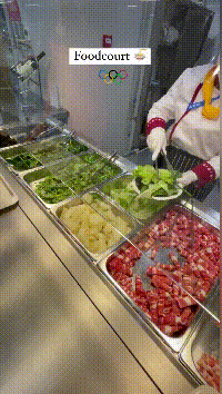 爱吃麻辣烫的荷兰姑娘夺银！一份礼物让她直呼“太甜蜜”