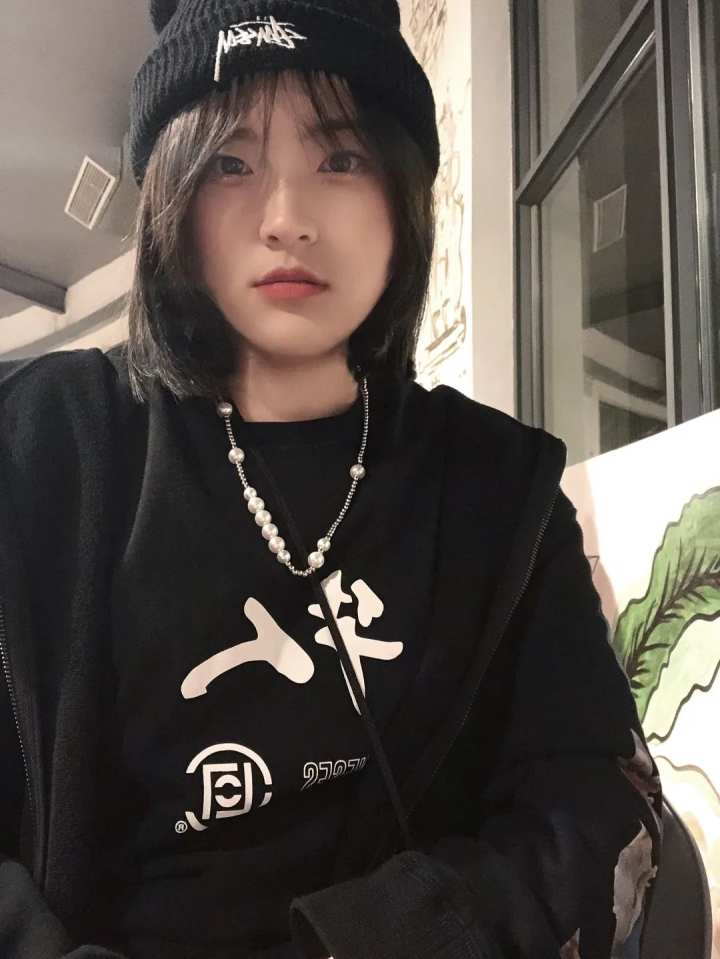 成专业球员，圆本科梦想！杭州这群爱踢足球的高中女生们前程美好