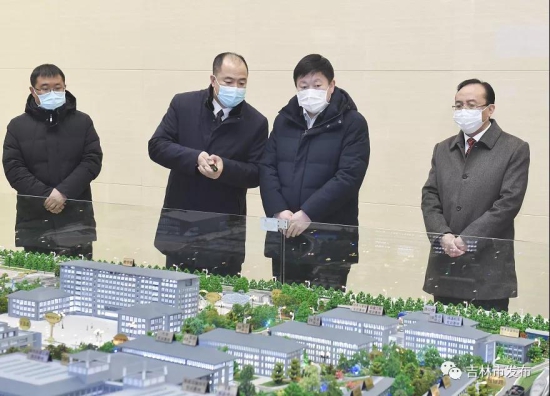 吉林市委书记贺志亮在吉林铁道职业技术学院现场办公