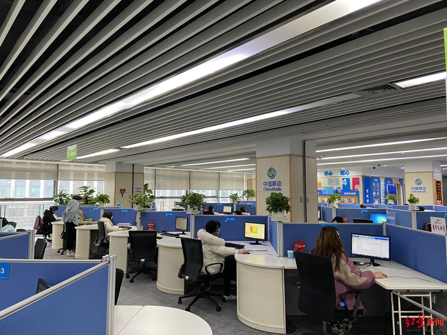探访成都“12345”：日均电话拨打量超2万件，大数据提升“民声”分析水平