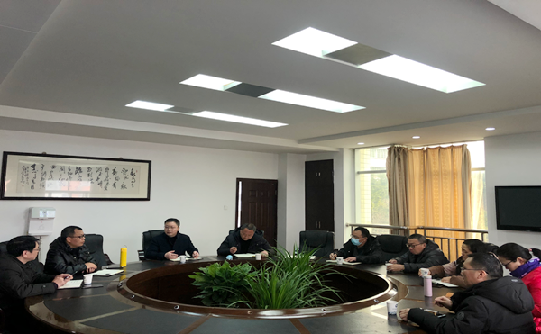 德阳五中、德阳市通威第六中学、衡山路学校三校召开新学期联合办学工作会