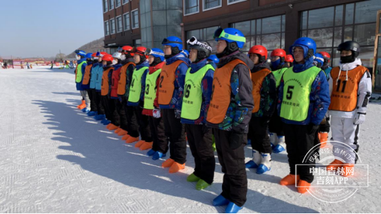 吉林市退役士兵滑雪指导员职业技能培训班开班