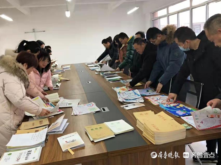 廣平鎮(zhèn)焦集小學(xué)開展寒假作業(yè)展示活動(圖1) 廣平鎮(zhèn)焦集小學(xué)開展寒假作業(yè)展示活動(圖1)