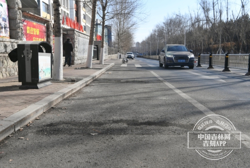 “交通堵点”学校周边接送孩子私家车将被“说不”长春城市交通治堵大治理迈出第一步